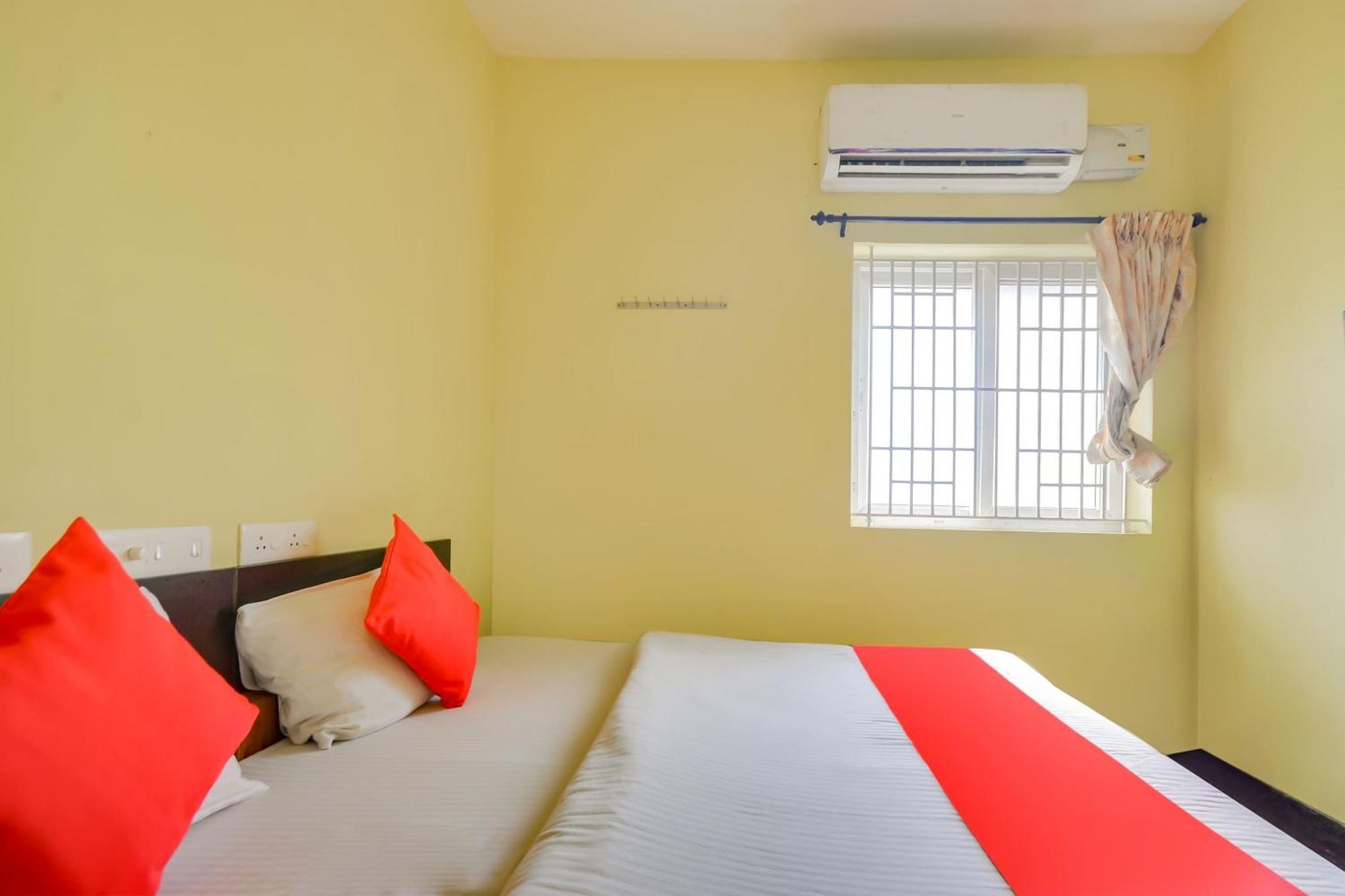 Mudukarai Hotel O St Residency מראה חיצוני תמונה