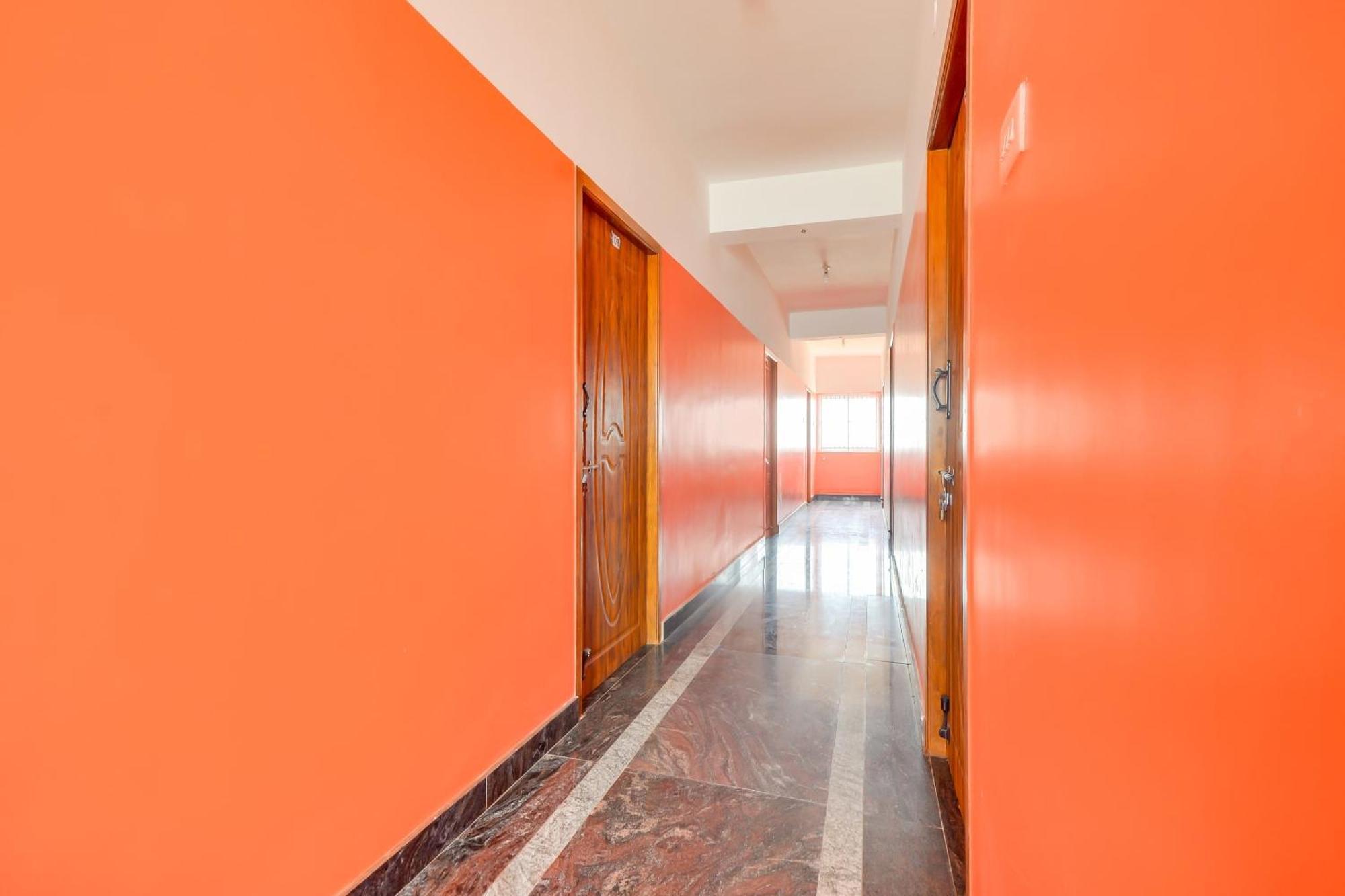Mudukarai Hotel O St Residency מראה חיצוני תמונה