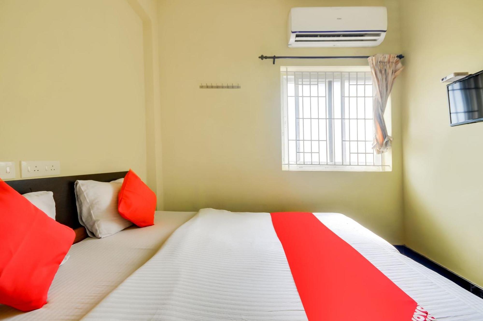Mudukarai Hotel O St Residency מראה חיצוני תמונה