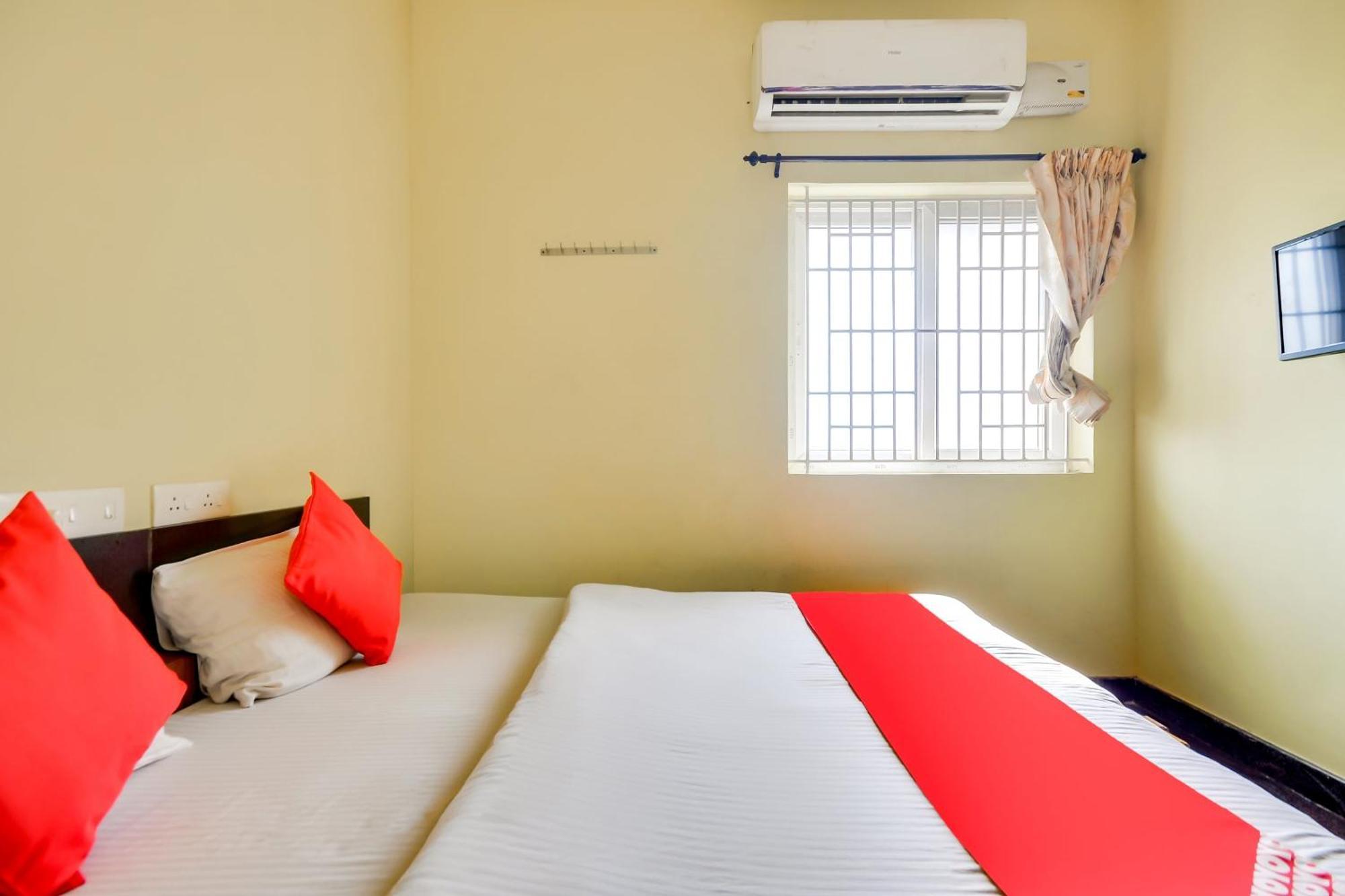 Mudukarai Hotel O St Residency מראה חיצוני תמונה